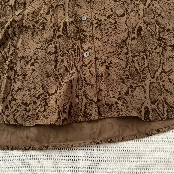 Rails Noemi Top in Brown Snakeskin - Picture 6 of 13